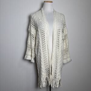 Do‎ Everything In Love Ivory Crochet Boho Cardigan One Size Fringe Coastal Indie